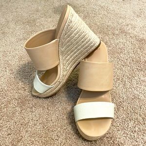 Blush and Cream Wedges, NWOT, sz 8